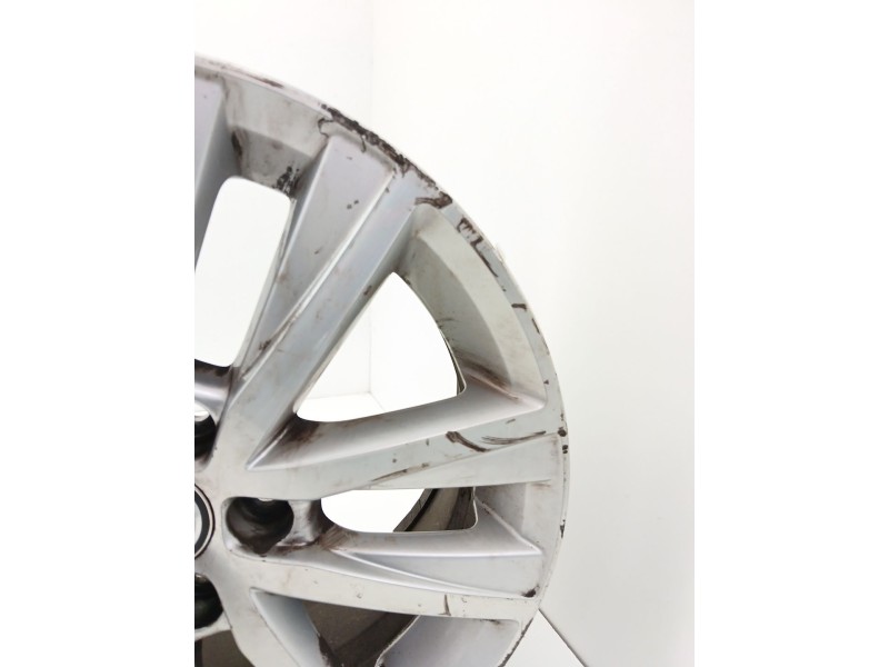 Recambio de llanta para volkswagen polo v (6r1, 6c1) 1.0 referencia OEM IAM 6R0601025  