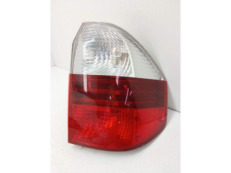 Recambio de piloto trasero derecho para bmw x3 (e83) 2.0 sd referencia OEM IAM 7162210  