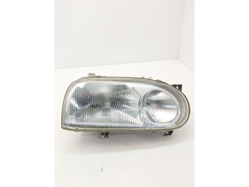 Recambio de faro derecho para volkswagen golf iii (1h1) 1.6 referencia OEM IAM 13917400  