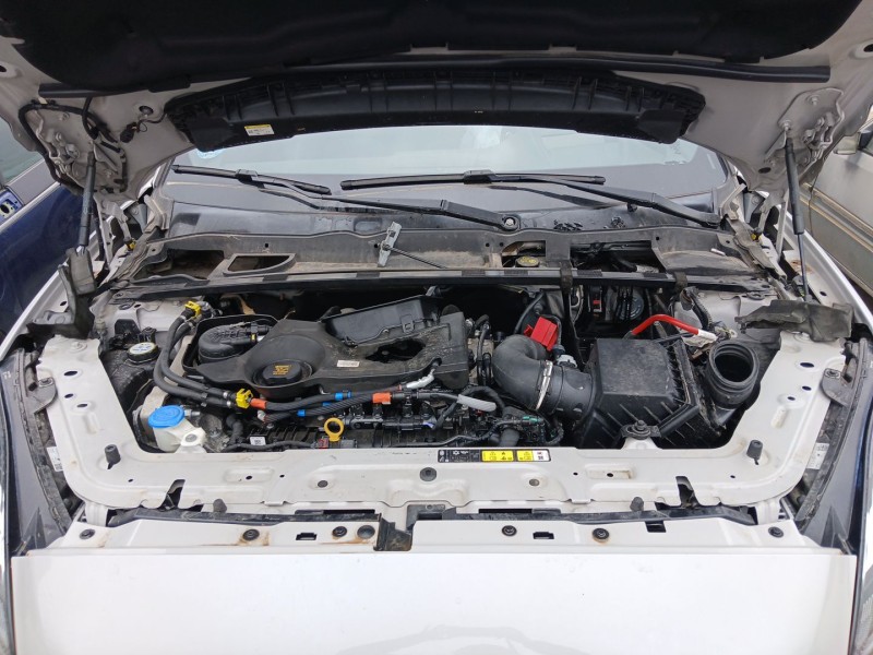 jaguar f-pace (x761) del año 2015