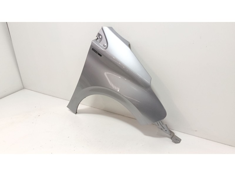 Recambio de aleta delantera derecha para peugeot 208 i (ca_, cc_) 1.2 thp 110 referencia OEM IAM   
							