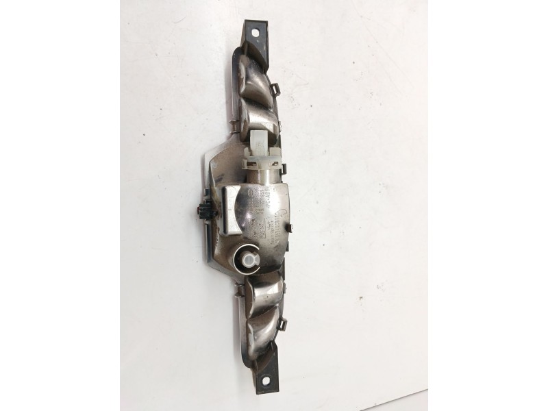 Recambio de piloto trasero central para peugeot 208 i (ca_, cc_) 1.2 thp 110 referencia OEM IAM 9674308980  
							