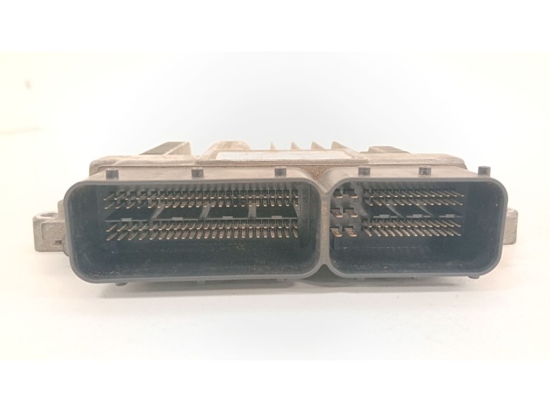 Recambio de centralita motor uce para hyundai i20 i (pb, pbt) 1.4 crdi referencia OEM IAM 391302A050  
							