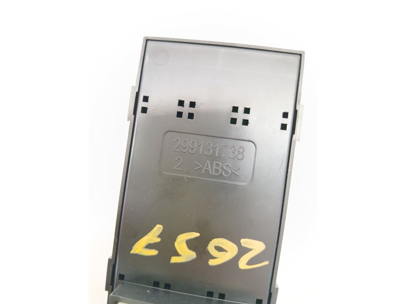 Recambio de mando elevalunas delantero izquierdo para hyundai i20 ii (gb, ib) 1.4 crdi referencia OEM IAM 299131738  