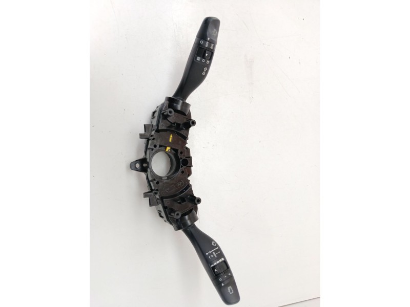Recambio de mando multifuncion para hyundai i20 ii (gb, ib) 1.4 crdi referencia OEM IAM 299141440  