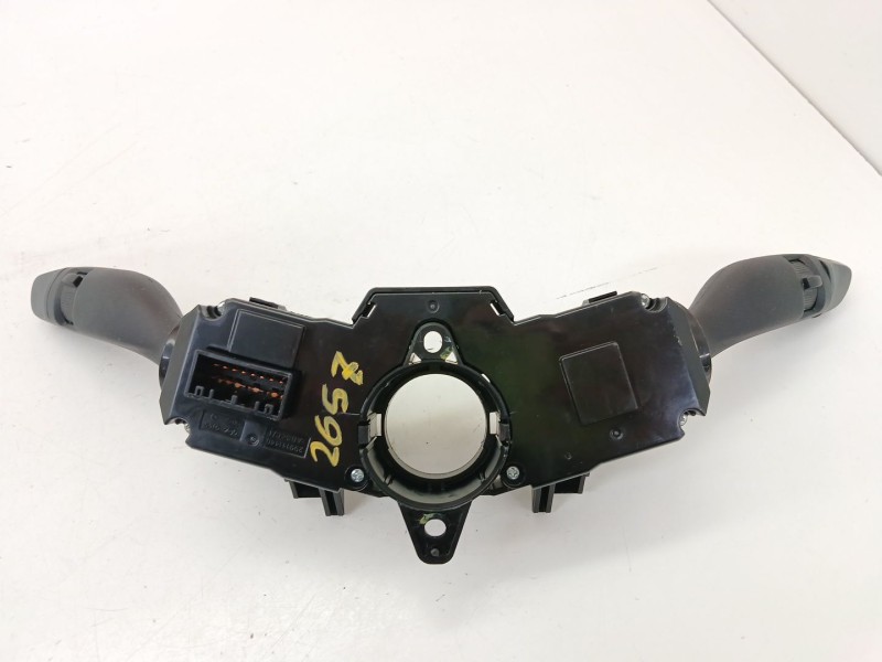 Recambio de mando multifuncion para hyundai i20 ii (gb, ib) 1.4 crdi referencia OEM IAM 299141440  
							
