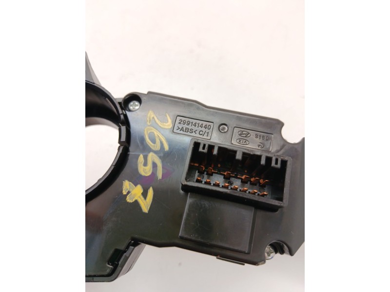 Recambio de mando multifuncion para hyundai i20 ii (gb, ib) 1.4 crdi referencia OEM IAM 299141440  
							