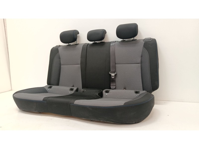 Recambio de asientos traseros para hyundai i20 ii (gb, ib) 1.4 crdi referencia OEM IAM   
							