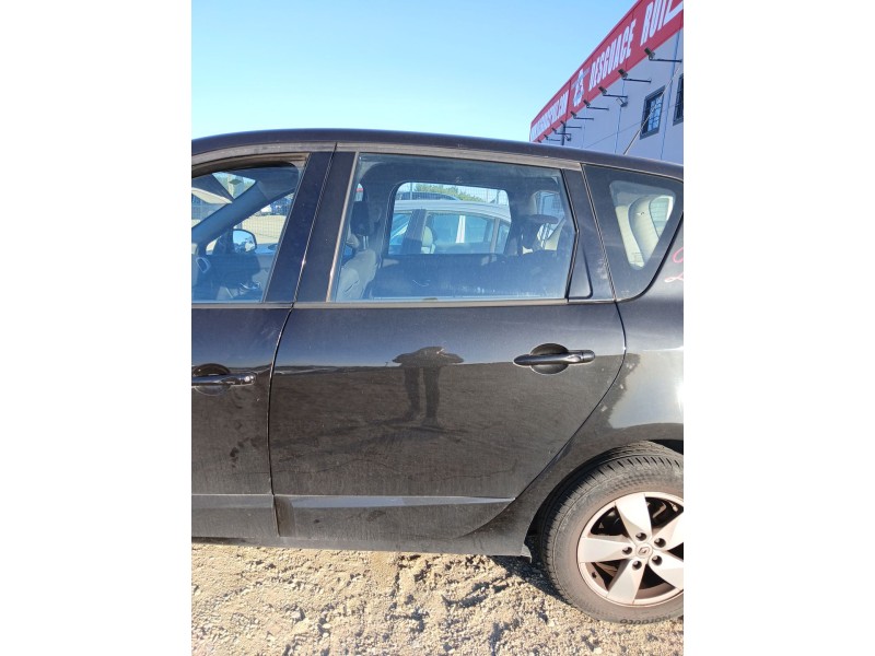 Recambio de puerta trasera izquierda para renault scénic iii (jz0/1_) 1.5 dci referencia OEM IAM   