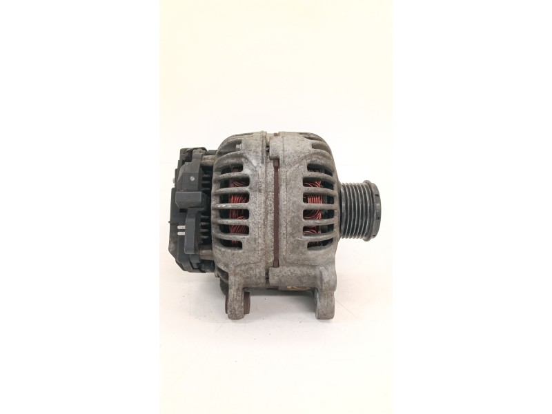 Recambio de alternador para volkswagen touareg (7la, 7l6, 7l7) 3.2 v6 referencia OEM IAM 022903026B  
							