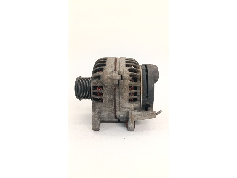 Recambio de alternador para volkswagen touareg (7la, 7l6, 7l7) 3.2 v6 referencia OEM IAM 022903026B  
							