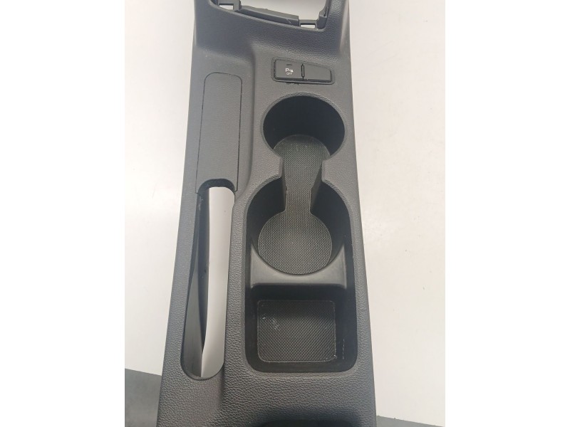 Recambio de apoyabrazos central para hyundai i20 ii (gb, ib) 1.4 crdi referencia OEM IAM   
							