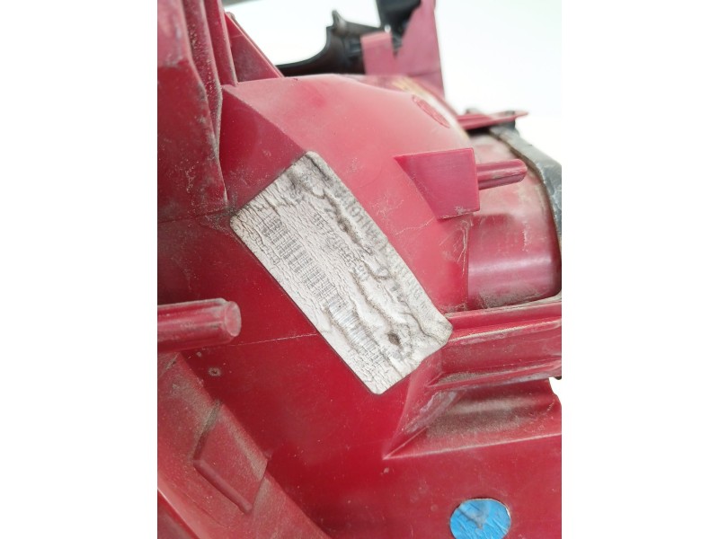 Recambio de piloto trasero izquierdo para peugeot 5008 (0u_, 0e_) 2.0 hdi 150 / bluehdi 150 referencia OEM IAM   
							