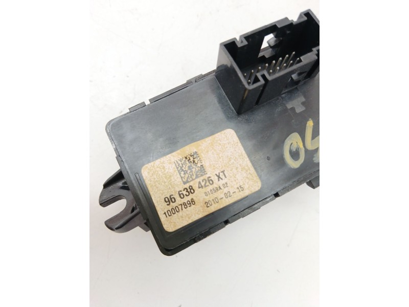 Recambio de mando multifuncion para peugeot 5008 (0u_, 0e_) 2.0 hdi 150 / bluehdi 150 referencia OEM IAM 96638426XT  
							