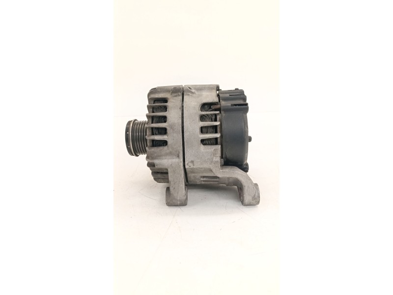 Recambio de alternador para bmw x3 (e83) 2.0 sd referencia OEM IAM 0986082200  
							