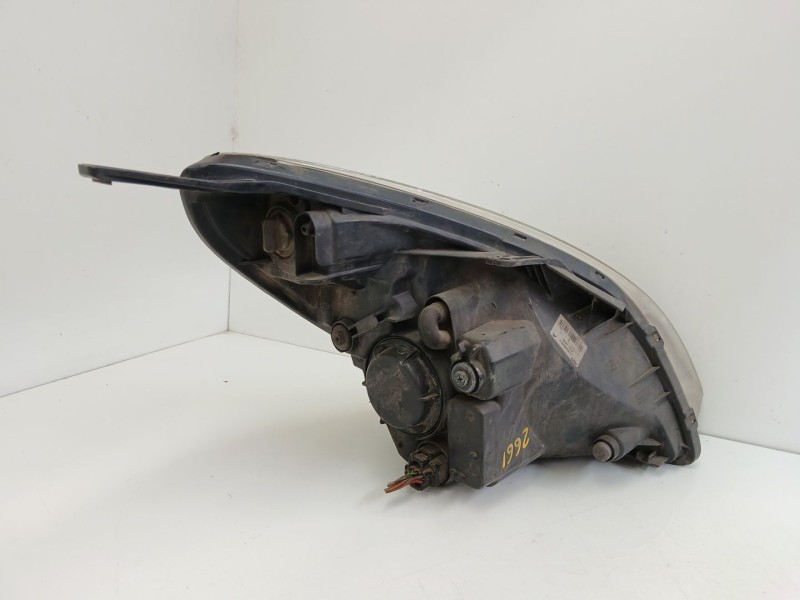 Recambio de faro izquierdo para hyundai i20 i (pb, pbt) 1.4 crdi referencia OEM IAM 921014P000  