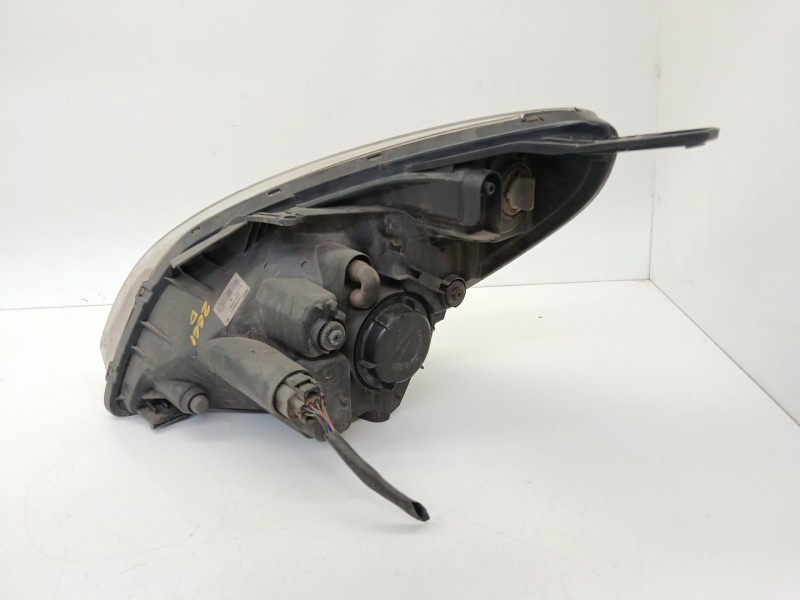 Recambio de faro derecho para hyundai i20 i (pb, pbt) 1.4 crdi referencia OEM IAM 921024P000  