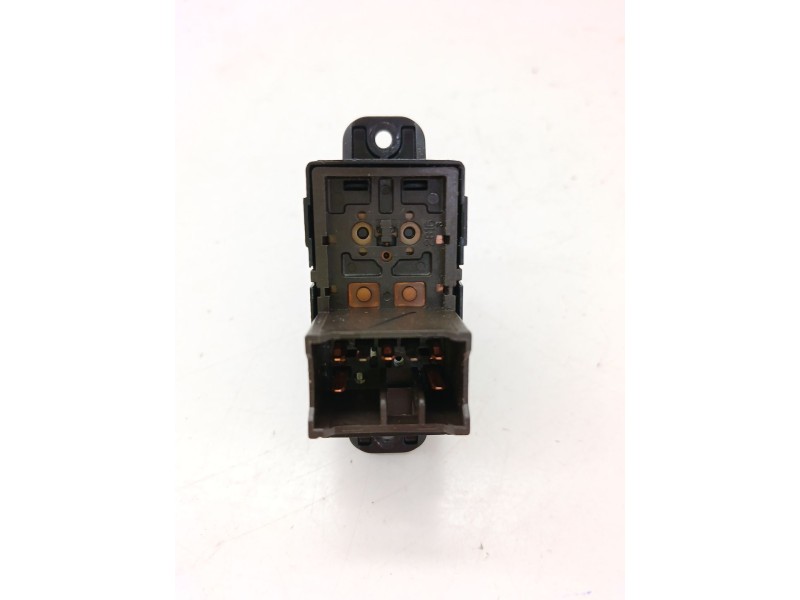 Recambio de mando elevalunas delantero derecho para hyundai i20 i (pb, pbt) 1.4 crdi referencia OEM IAM 202005491  
							