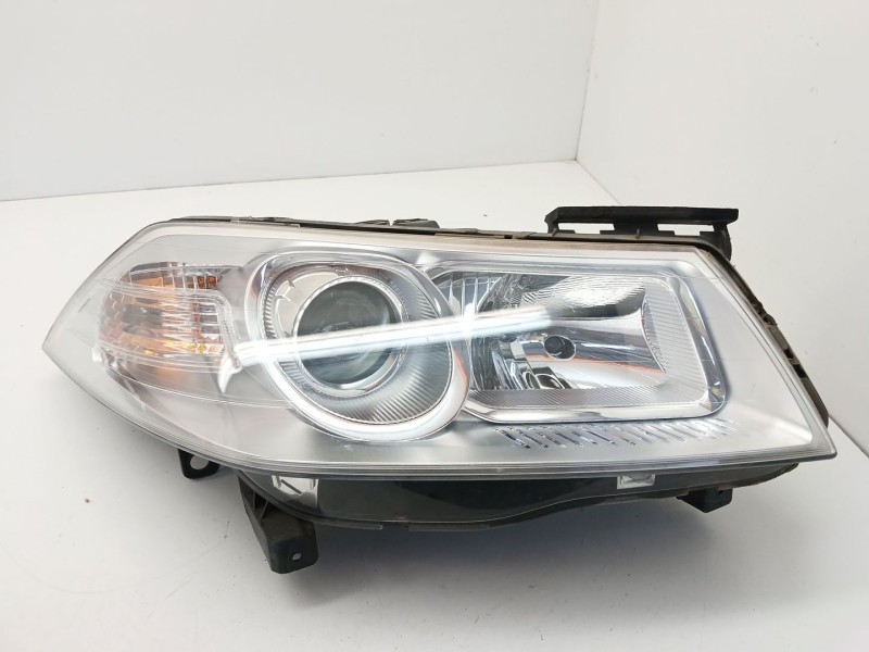 Recambio de faro derecho para renault megane ii station wagon (km0/1_) 1.6 16v referencia OEM IAM 89312749  