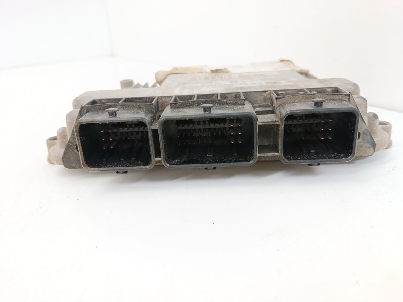 Recambio de centralita motor uce para peugeot 207/207+ (wa_, wc_) 1.6 hdi referencia OEM IAM 9662212480  
							
