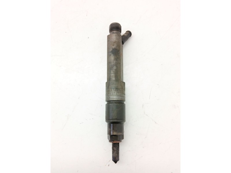 Recambio de inyector para seat leon (1m1) 1.9 tdi referencia OEM IAM 028130201T  