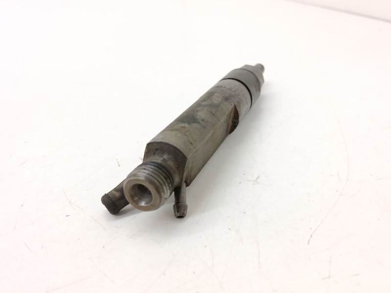 Recambio de inyector para seat leon (1m1) 1.9 tdi referencia OEM IAM 028130201T  