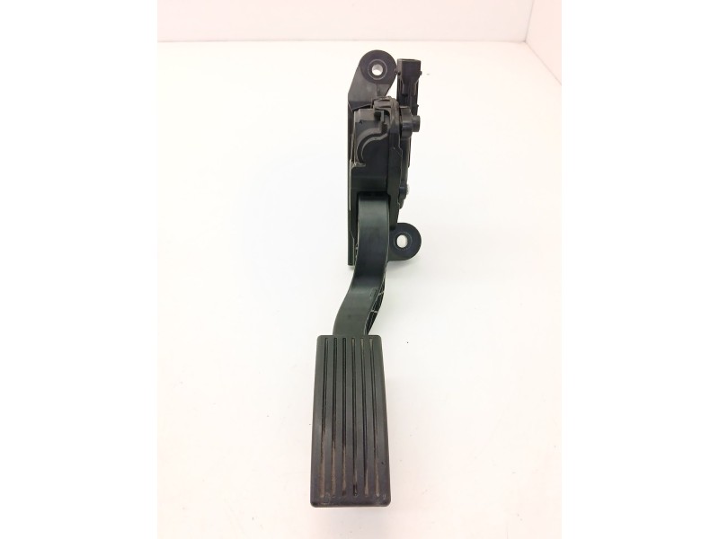 Recambio de pedal acelerador para hyundai i20 ii (gb, ib) 1.4 crdi referencia OEM IAM B9010  