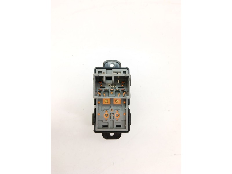 Recambio de mando elevalunas trasero izquierdo para hyundai i20 ii (gb, ib) 1.4 crdi referencia OEM IAM 93580C7010  
							