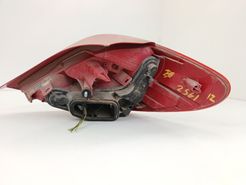 Recambio de piloto trasero izquierdo para peugeot 207/207+ (wa_, wc_) 1.4 16v referencia OEM IAM 9686566080  