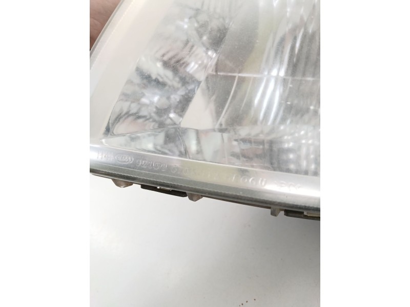 Recambio de faro izquierdo para kia picanto i (sa) 1.1 referencia OEM IAM 92101070  
