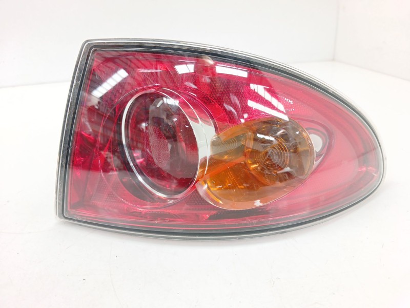Recambio de piloto trasero derecho para seat cordoba (6l2) 1.9 tdi referencia OEM IAM 6L5945257  