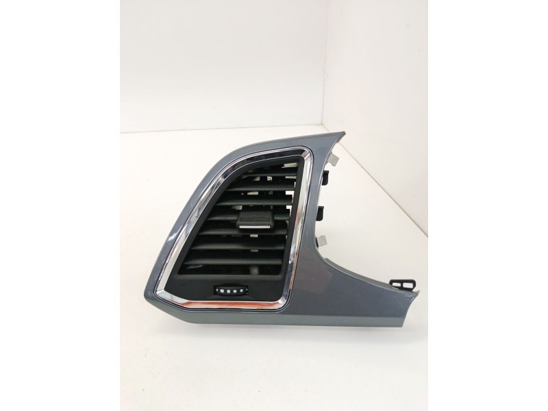 Recambio de rejilla aireadora para seat ateca (kh7, khp) 1.6 tdi referencia OEM IAM 576820901A  
