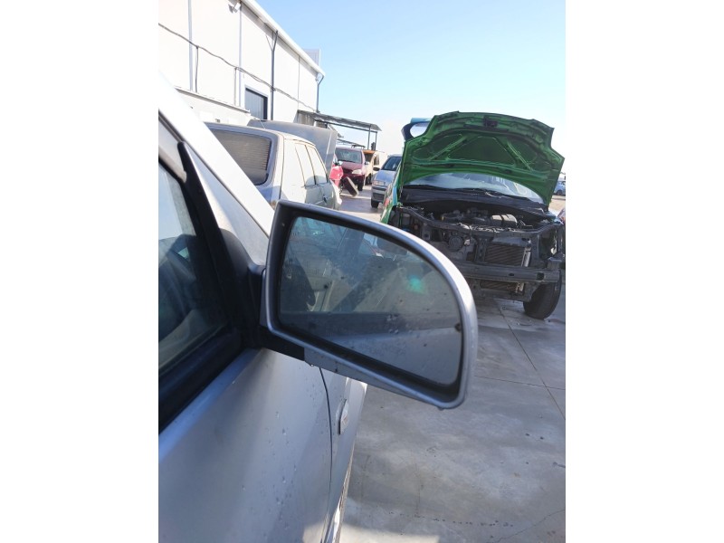 Recambio de retrovisor derecho para kia carens iii monospace (un) 2.0 crdi 140 referencia OEM IAM   
							