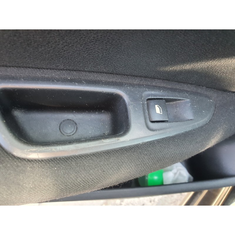 Recambio de mando elevalunas trasero izquierdo para peugeot 308 1.6 16v hdi referencia OEM IAM   