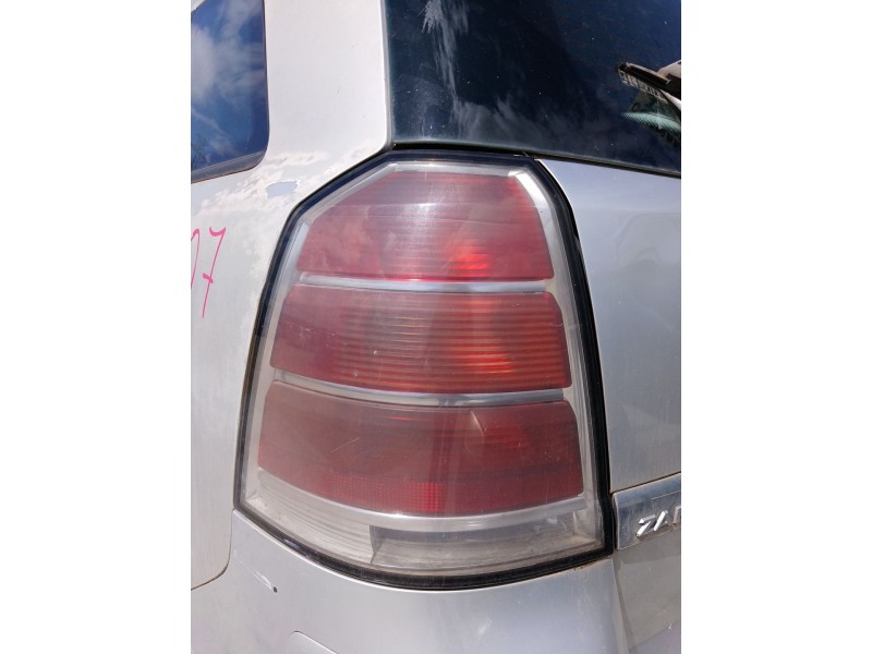 Recambio de piloto trasero izquierdo para opel zafira / zafira family b (a05) 1.9 cdti (m75) referencia OEM IAM   
							
