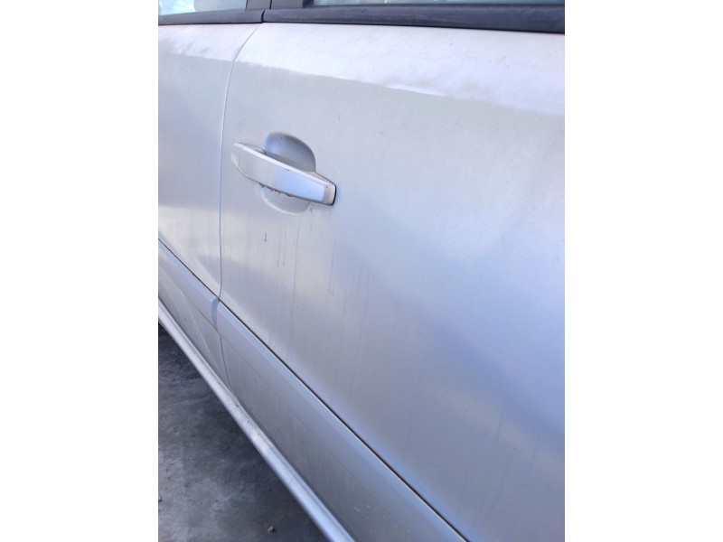 Recambio de puerta delantera derecha para opel zafira / zafira family b (a05) 1.9 cdti (m75) referencia OEM IAM   