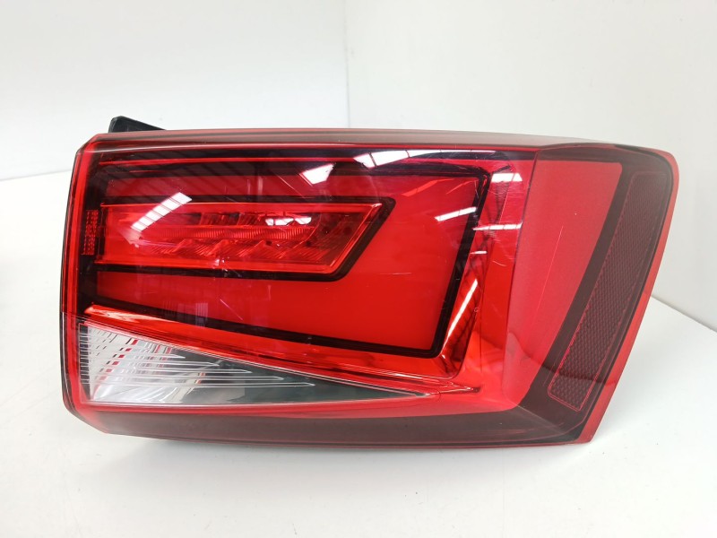 Recambio de piloto trasero derecho para seat ateca (kh7, khp) 1.6 tdi referencia OEM IAM 575945208C  