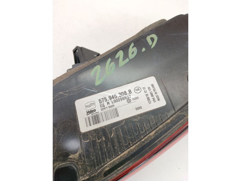Recambio de piloto trasero derecho interior para seat ateca (kh7, khp) 1.6 tdi referencia OEM IAM 575945308B  