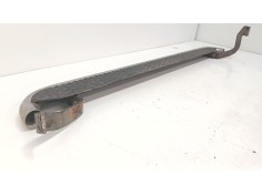 Recambio de estribo para nissan terrano ii (r20) 2.7 tdi 4wd referencia OEM IAM    2