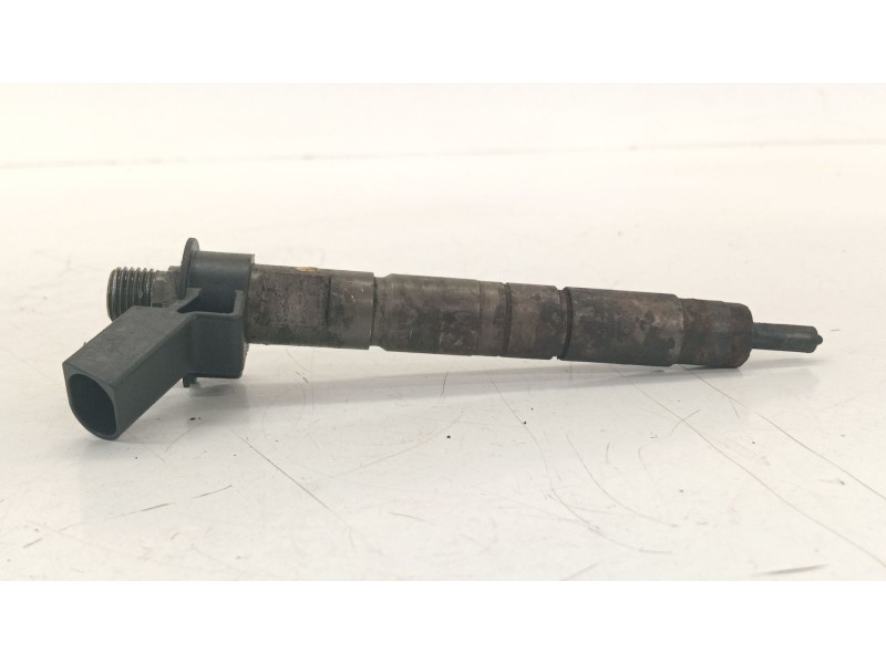 Recambio de inyector para bmw x3 (e83) 2.0 sd referencia OEM IAM 779787705  