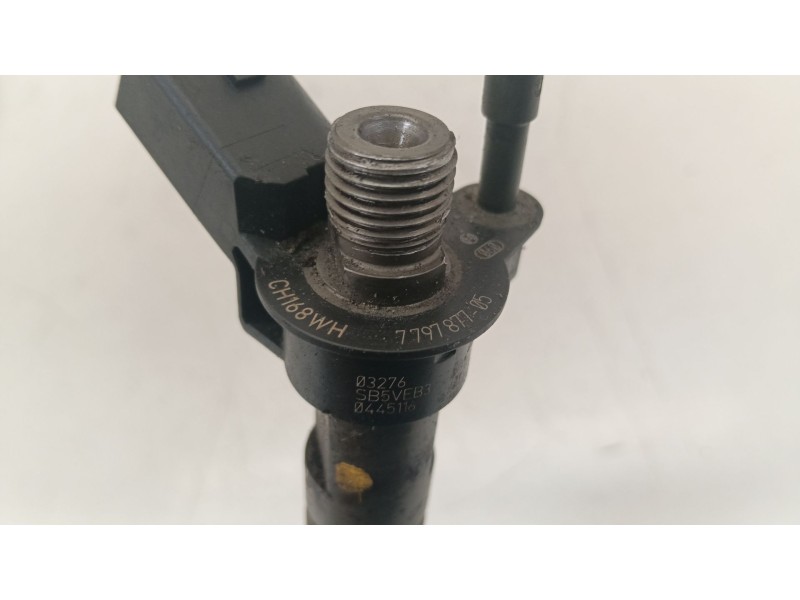 Recambio de inyector para bmw x3 (e83) 2.0 sd referencia OEM IAM 779787705  
							