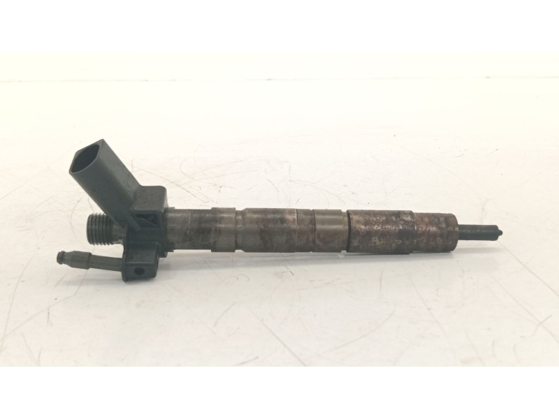 Recambio de inyector para bmw x3 (e83) 2.0 sd referencia OEM IAM 779787705  