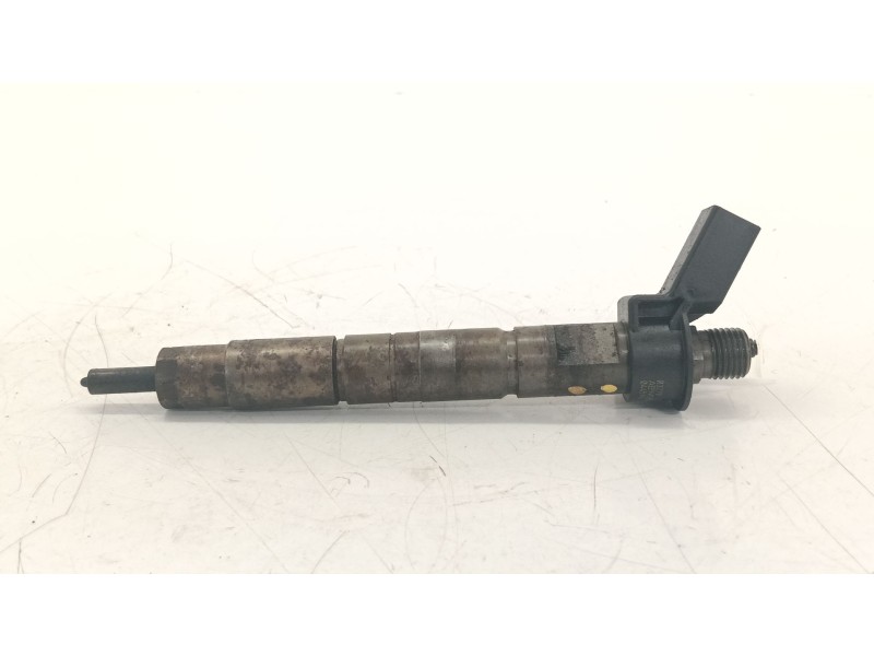 Recambio de inyector para bmw x3 (e83) 2.0 sd referencia OEM IAM 779787705  