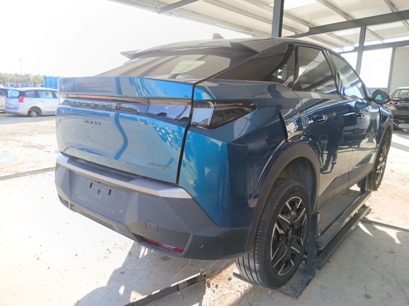 peugeot 3008 iii (ka_, kb_, kc_) hybrid 1.2 136 (2023 - 0) del año 2023