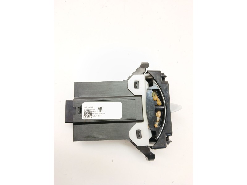 Recambio de mando multifuncion para jaguar e-pace (x540) 2.0 d180 awd referencia OEM IAM J9C314B596AB  
							