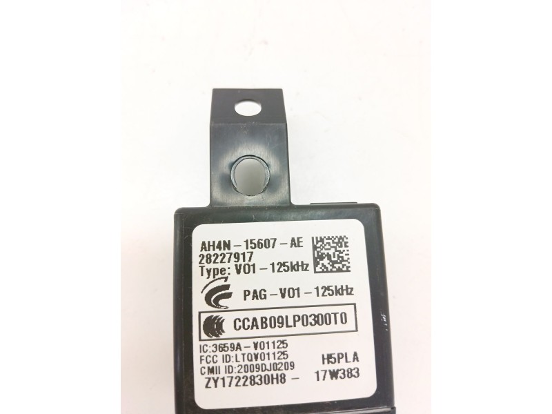 Recambio de sensor para jaguar e-pace (x540) 2.0 d180 awd referencia OEM IAM AH4N15607AE  