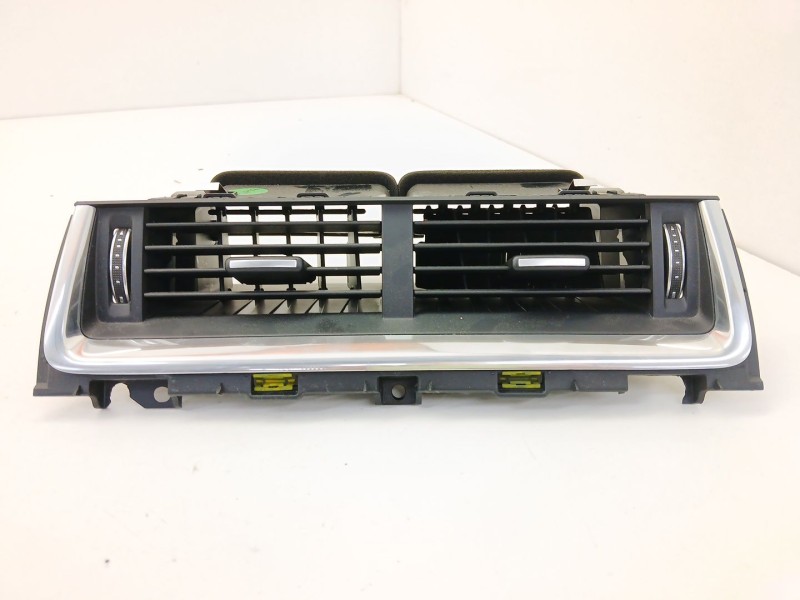 Recambio de rejilla aireadora para jaguar e-pace (x540) 2.0 d180 awd referencia OEM IAM J9C3014L21A  