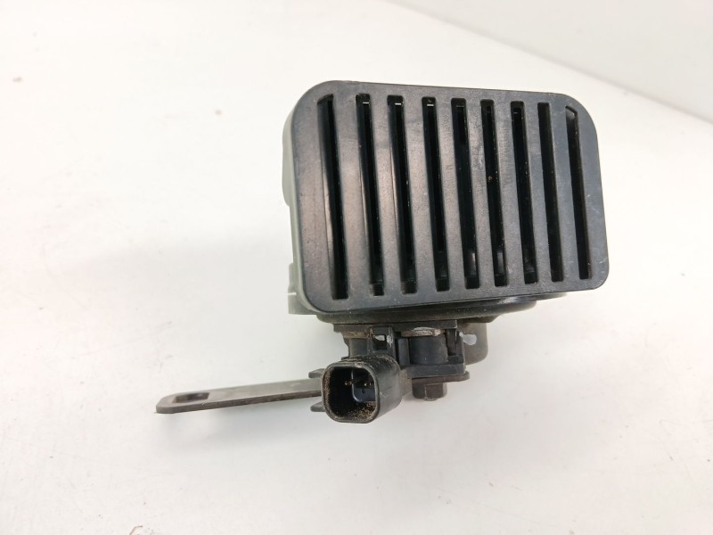 Recambio de claxon para jaguar e-pace (x540) 2.0 d180 awd referencia OEM IAM J9C313801BA  
							