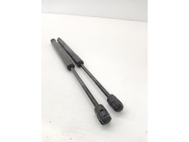 Recambio de amortiguadores capo para jaguar e-pace (x540) 2.0 d180 awd referencia OEM IAM J9C316C826  
