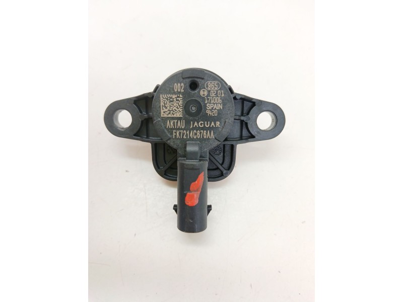 Recambio de sensor para jaguar e-pace (x540) 2.0 d180 awd referencia OEM IAM FK7214C67AA  
							
